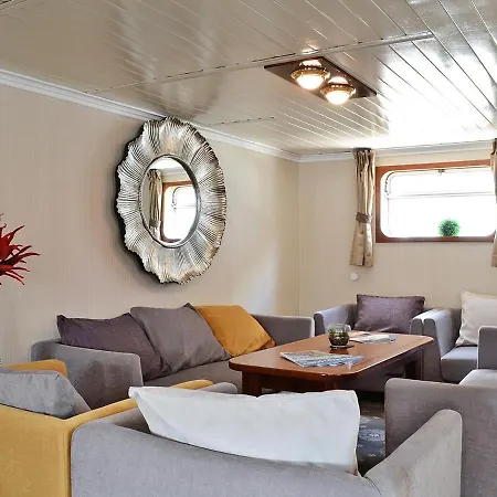 Hotel Florentina Boat 4*