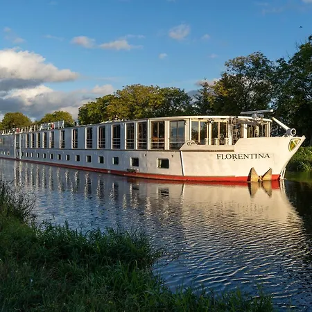 Florentina Boat Hotel Litoměřice