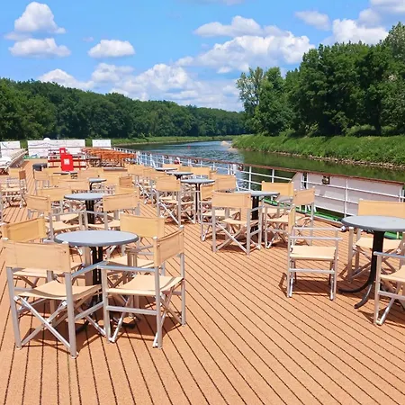 Florentina Boat Hotel